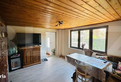 Casă cu 5 camere cu Teren 890 Mp în Ghioroc - 2