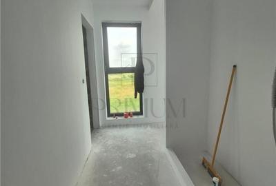 Casă cu 4 camere cu Teren 300 Mp în Moșnița Nouă - 3