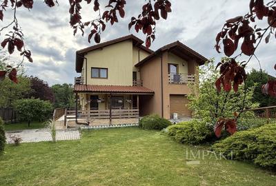 Casă individuală cu 6 camere cu Canalizare în Făget