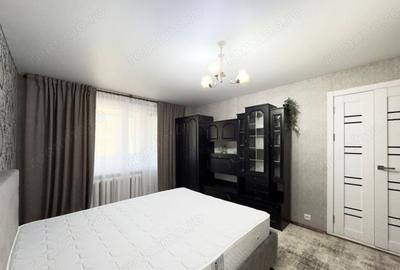 Apartament cu 2 camere decomandat în Calea Victoriei
