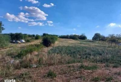 Teren de 2174 mp, în Pielești