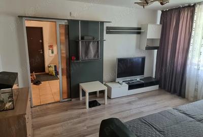 Apartament 3 camere semidecomandat 77000 euro - 3