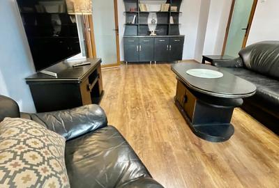 Apartament cu 3 camere decomandat, mobilat în Uverturii - 2