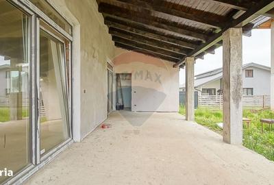 Casă cu 4 camere în Central - 4