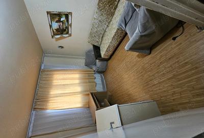 Apartament cu 3 camere semidecomandat în Micro 4 - 5
