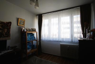 Apartament cu 2 camere decomandat, mobilat în Apărătorii Patriei - 5