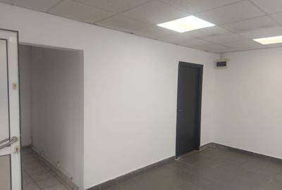 Spațiu comercial, de 26 mp, în Central - 2