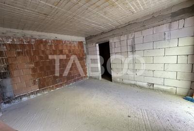 Proiect de investitie imobiliara format din 6 studiouri Orasul de Jos - 2