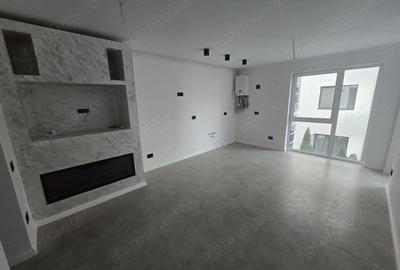 Apartament cu 3 camere decomandat în Girocului - 18