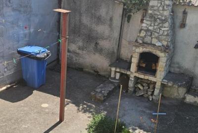 Casă cu 4 camere cu Teren 340 Mp în Trocadero - 8