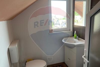 Apartament in Vila, 3 Camere, Codlea - Zona Linistita, Acces la Curte" - 19