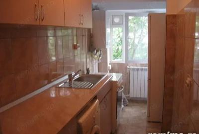 Garsonieră decomandată în Central - 3