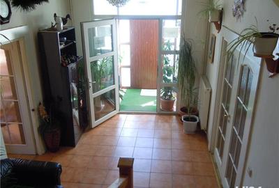 Casă cu 8 camere cu Teren 516 Mp în Predeal - 7