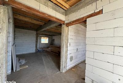 Casă cu 3 camere cu Teren 140 Mp în Frumușeni - 3