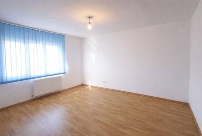 Apartament cu 3 camere decomandat în Central - 5