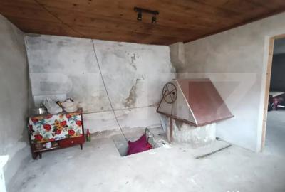 Casă cu 5 camere cu Teren 2482 Mp în Central