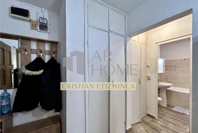 Apartament cu 2 camere decomandat în 9 Mai