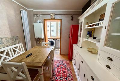 Garsoniera moderna,Ultracentral - 10