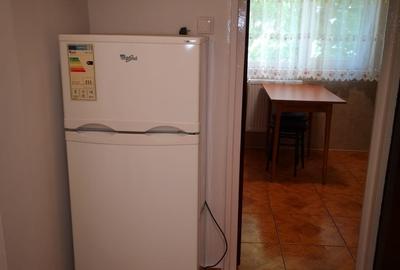 Apartament decomandat în Drumul Taberei