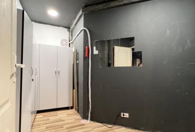 Spatiu comercial, stradal , de inchiriat in Bdul Decebal - 27