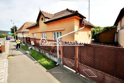 Casă individuală cu 3 camere cu Canalizare în Unirii - 5
