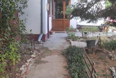 Casă cu 3 camere cu Teren 1000 Mp în Corbu - 10