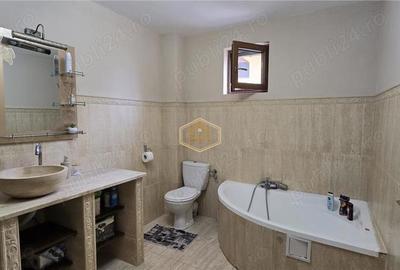 Casă în Central - 4