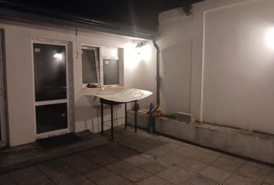 Apartament cu 4 camere semidecomandat în Bucureștii Noi - 12