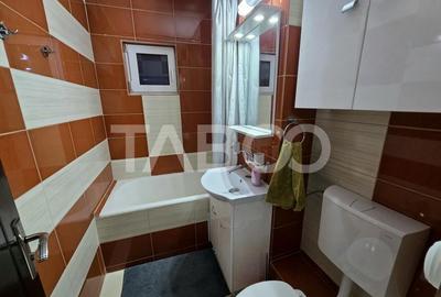 Apartament decomandat 70 utili balcon lift pivnita Vasile Aaron Sibiu - 6