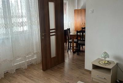 Apartament cu 2 camere semidecomandat în Central - 1