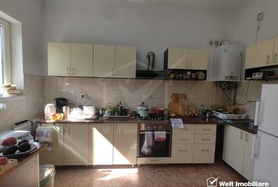 Casa de vanzare in Andrei Muresanu - zona exclusivista! - 6