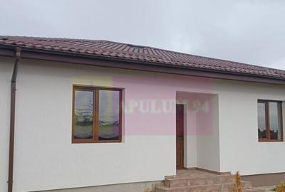 Sabareni, casa noua, 3 camere, 2 bai, bucatarie, t... - 6