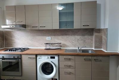 Apartament cu 2 camere decomandat în Central - 2