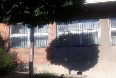 Birou, de 270 mp, în Central - 2