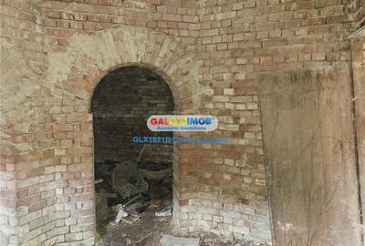 Casă cu 4 camere cu Canalizare în Unirii - 22