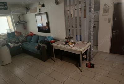 Apartament 3 cam. Decomandat. - 2