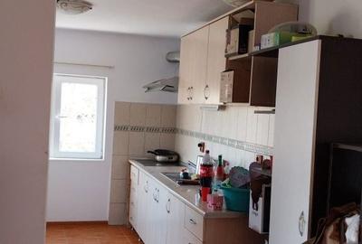 Casă cu 3 camere în Prunet - 2