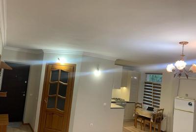 Oferim spre inchiriere un apartament cu 3 camere, in zona Grigorescu - 2