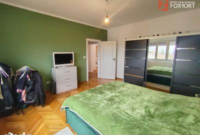 Apartament cu 4 camere decomandat în Fratelia - 18