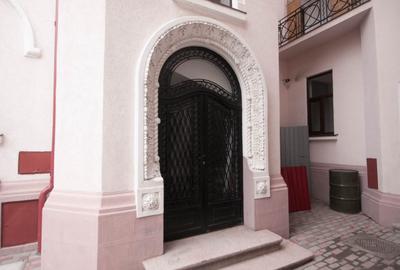 Inchiriere 4 camere , rezidential / birou, cladire interbelica, Piata Victoriei - 19