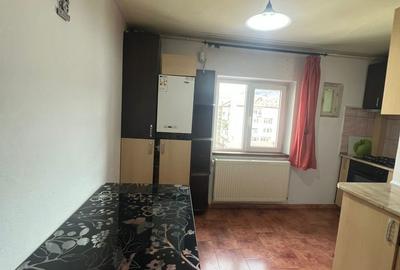 Apartament cu 4 camere în Central - 7
