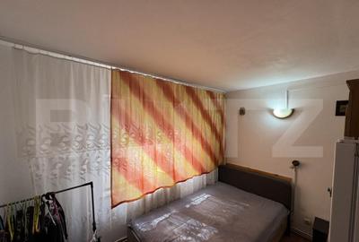 Apartament cu 3 camere, 45 mp, zona 23 August - 2