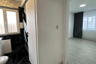 Apartament cu 3 camere decomandat în Central - 2