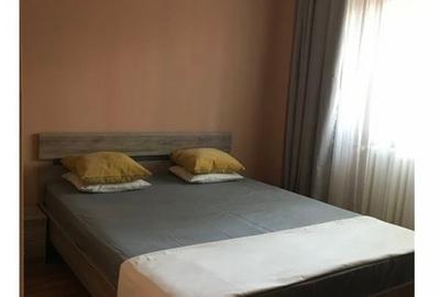 Apartament cu 3 camere decomandat în Basarab - 1
