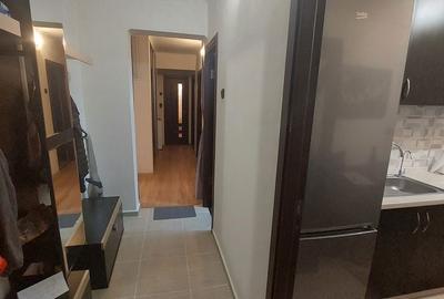 Apartament cu 3 camere decomandat în Decebal - 13