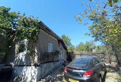 Casă cu 3 camere în Aninoasa - 2