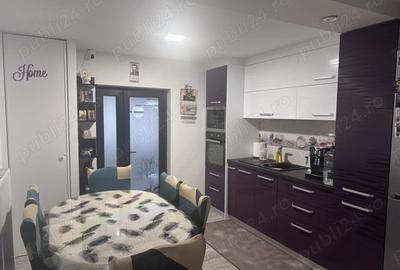 Apartament cu 3 camere decomandat în Central - 2