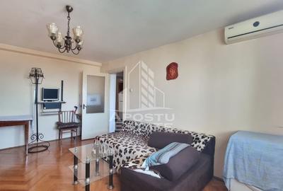 Apartament decomandat cu 3 camere, vedere pamoramica, zona Dacia - 2