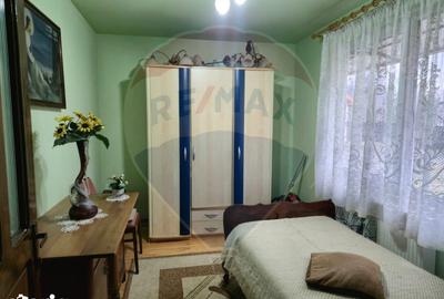 Casă cu 7 camere cu Teren 2104 Mp în Central - 12