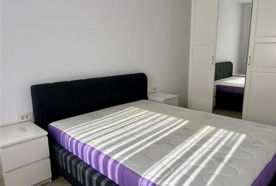 Apartament cu 2 camere decomandat, mobilat în Tractorul - 4